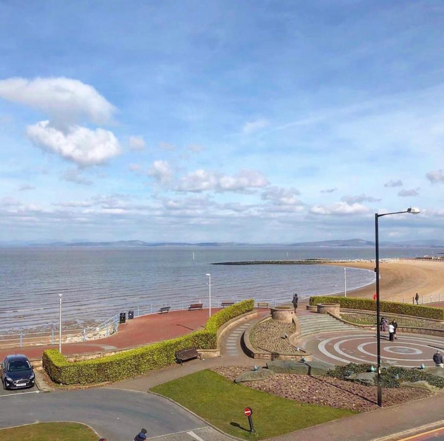 Lovely 2 Bedroom Modern Loft Apartment Sea View Morecambe Exteriér fotografie